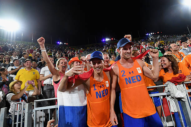 排球场上站位解析:不同战术下的站位变化