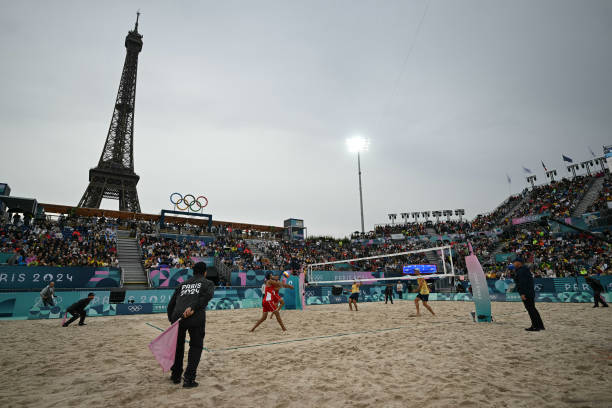 如何快速提升中考排球发球水平?