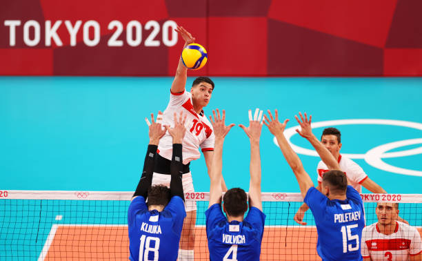 惠若琪的排球人生:伤病与荣耀并存