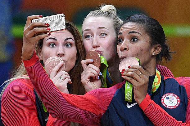 湖南中考垫排球技巧速成:视频指导助你轻松过关