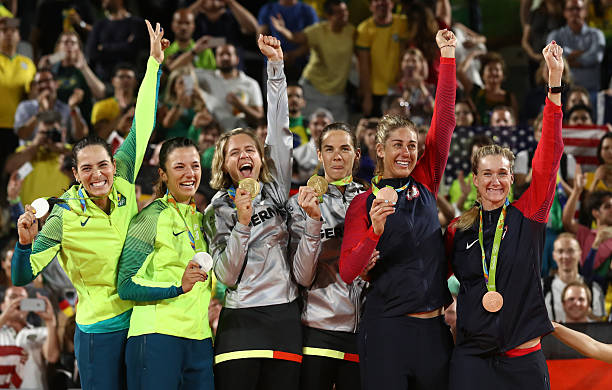 触网犯规行为的历史演变与规则更新