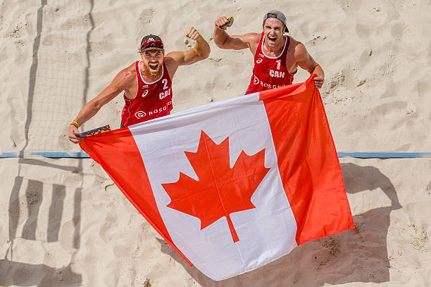 沙滩排球为什么是2对2?历史与规则演变