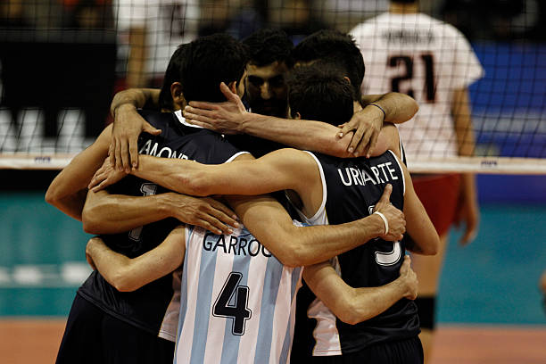 中考排球考试规则解读:场地、体育与评分细则