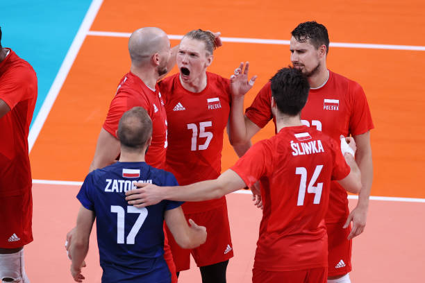 女子排球比赛中的犯规行为与处罚标准