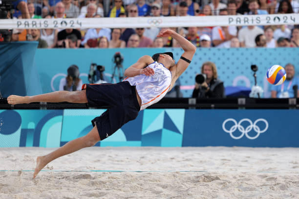 中央5台直播:中国女排迎战巴西,今晚19:30精彩对决!