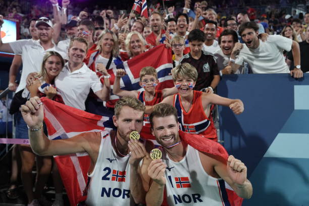 退役后的王怡:从球场到教练席的华丽转身