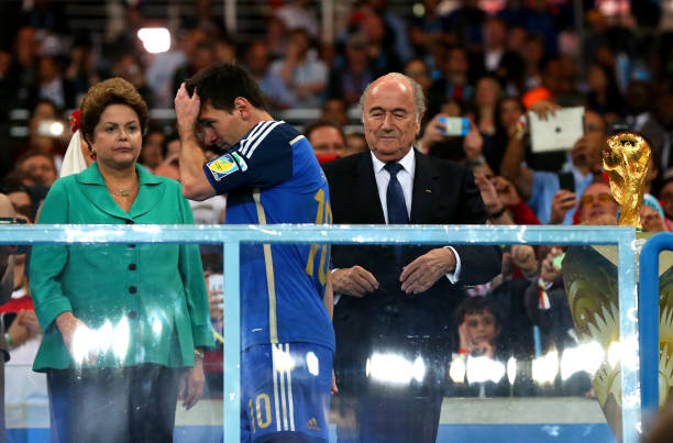 欧洲杯与世界杯的举办周期:每几年一届?