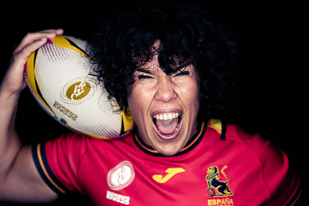 十二强赛程公布:国足首战对阵强敌,出线前景几何?